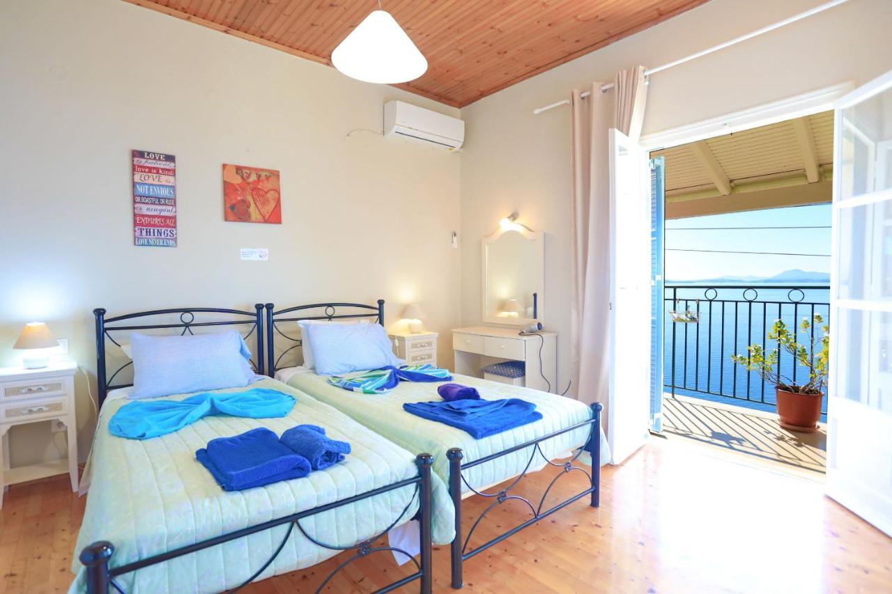 Seaview Calypso Villa Nisaki  ภายนอก รูปภาพ