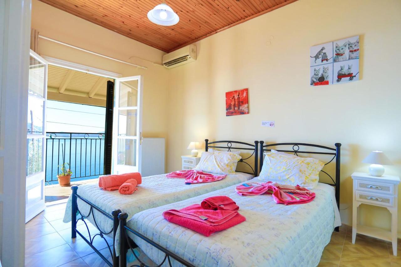 Seaview Calypso Villa Nisaki  ภายนอก รูปภาพ